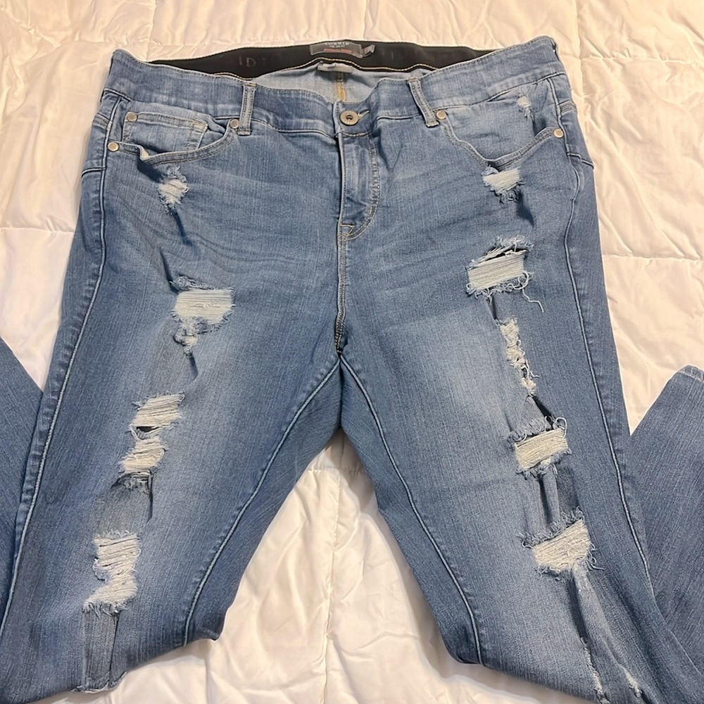 Torrid Bombshell Skinny jeans 20S size 20 Short